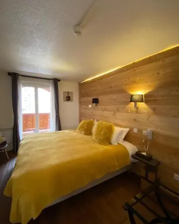 Snow Chill Hotel